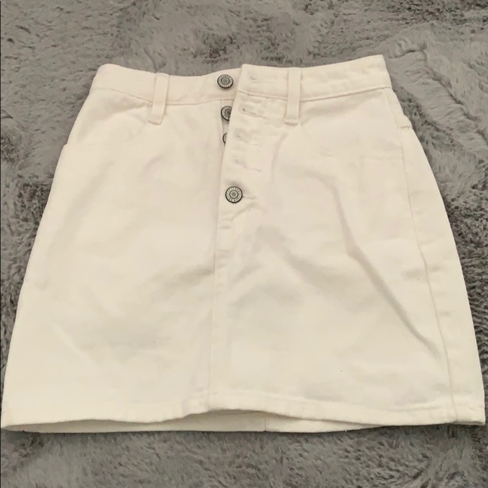 Brandy Melville skirt
